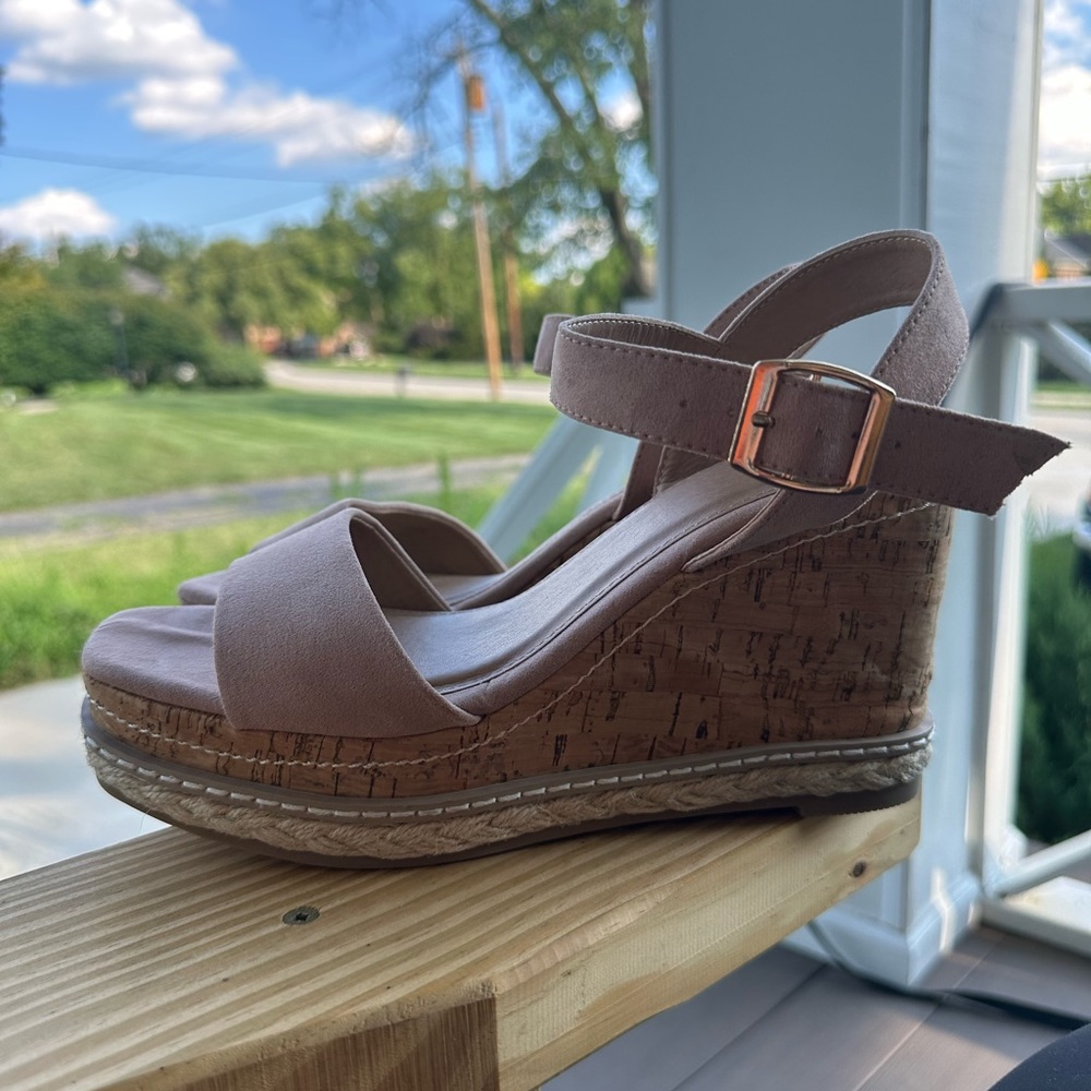 Tan/blush Wedge Sandals